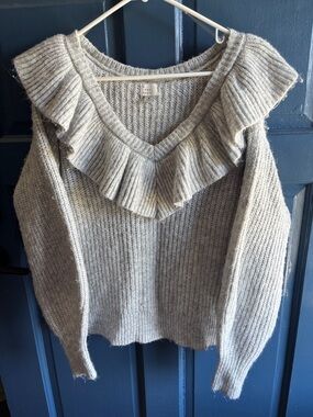 A new day Gray Ruffle V-Neck Sweater